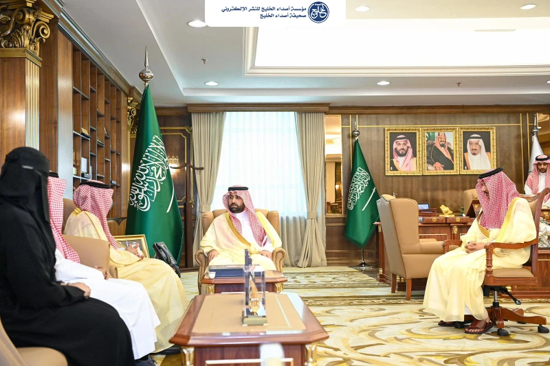 أمير جازان يتسلّم التقرير السنوي لفرع بنك التنمية بالمنطقة لعام 2025