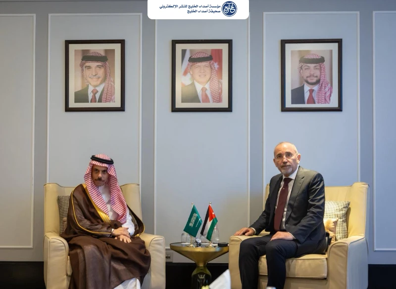 وزير الخارجية ونظيره الأردني يبحثان تطورات الأوضاع في المنطقة