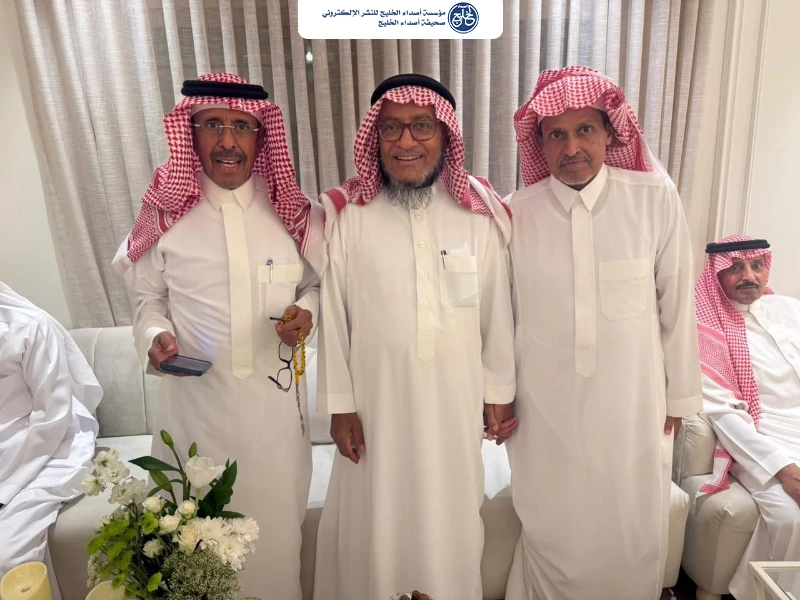 د.المصيبيح يحتفل بعقد قران صالح