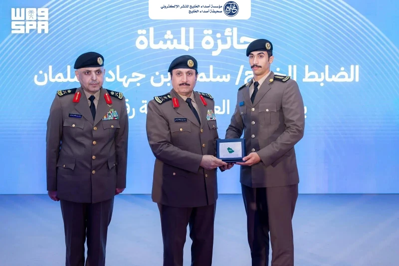 وزير "الداخلية" يرعى حفل تخريج الدورة التأهيلية للضباط بالرياض