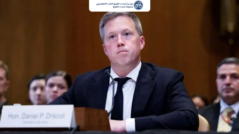 استقالة وزير الجيش الأمريكي