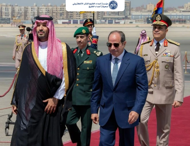 ولي العهد يصل القاهرة وفي مقدمة مستقبليه الرئيس المصري