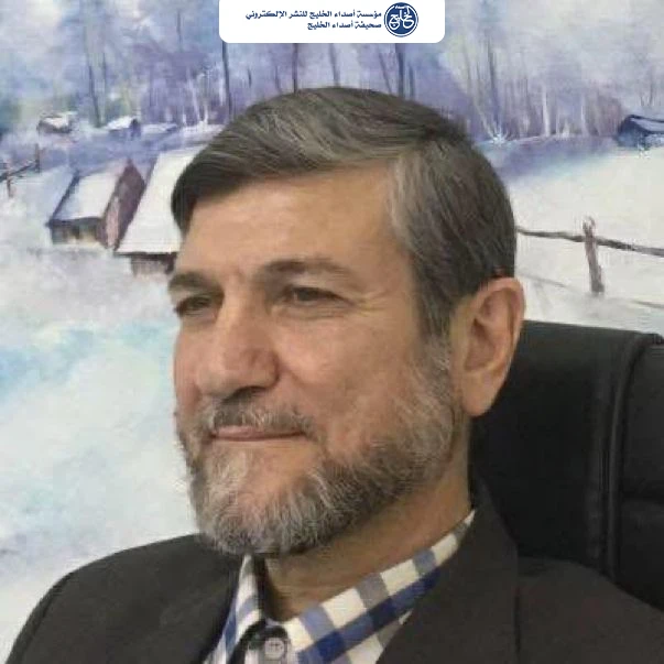 ولْتَفْخري بحمىً للعالمينَ هُدَىً