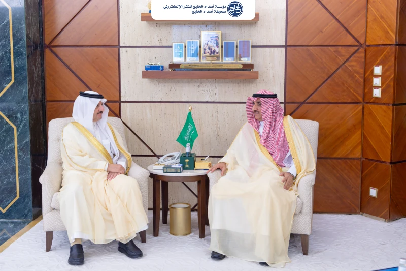 سمو أمير المنطقة الشرقية يستقبل أمين الأحساء ويطّلع على منجزات الأمانة ومشاريع تطوير الطرق والنقل